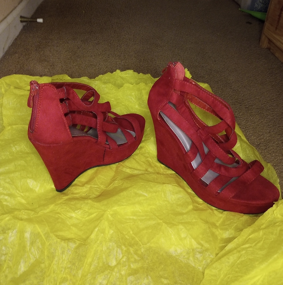 Wedges - Picture 4 of 5